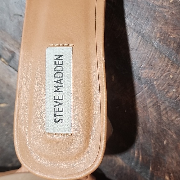 Steve Madden Shoes - Picture 6 of 6